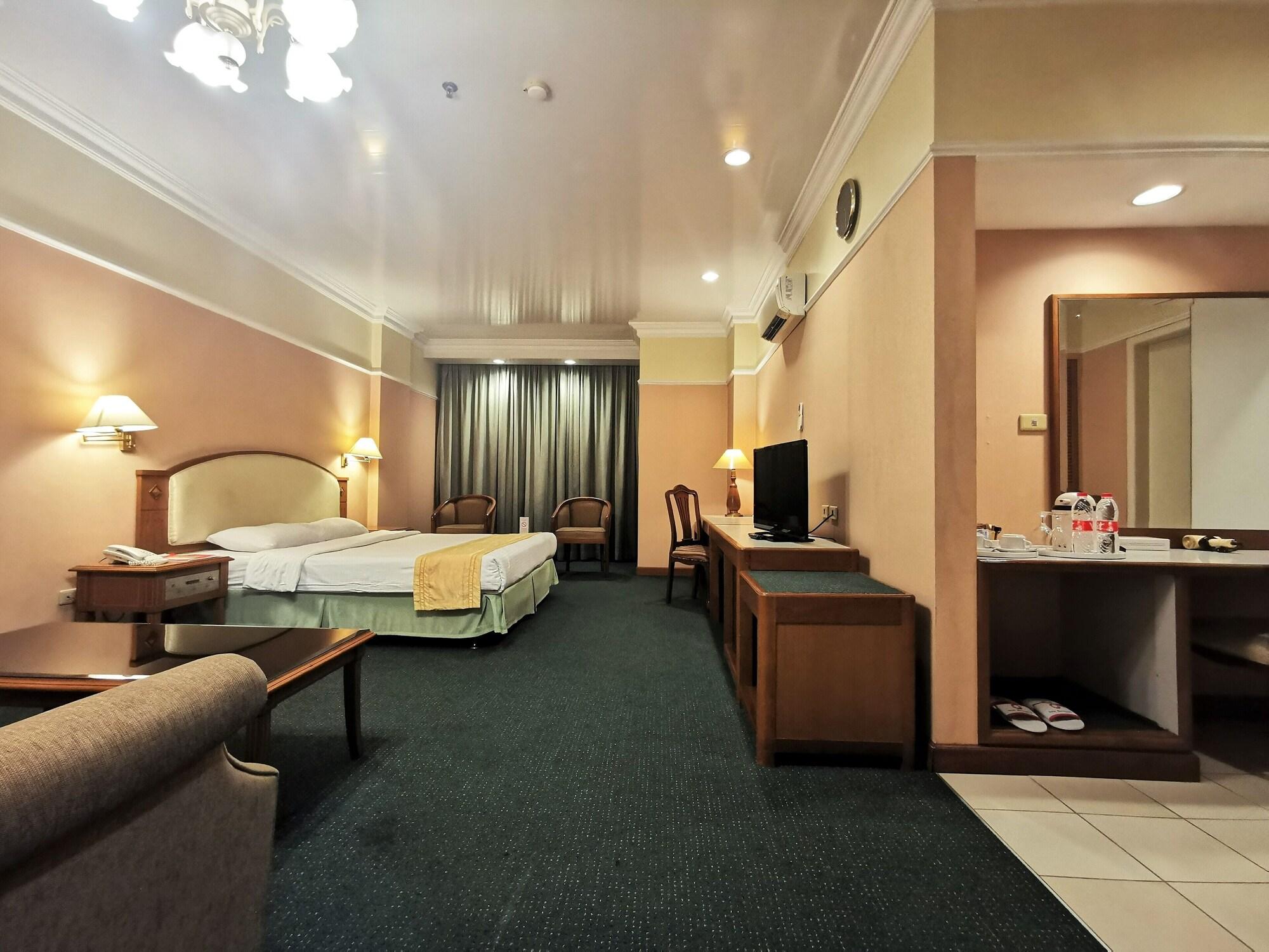 Hotel Marcopolo Jakarta Exterior foto