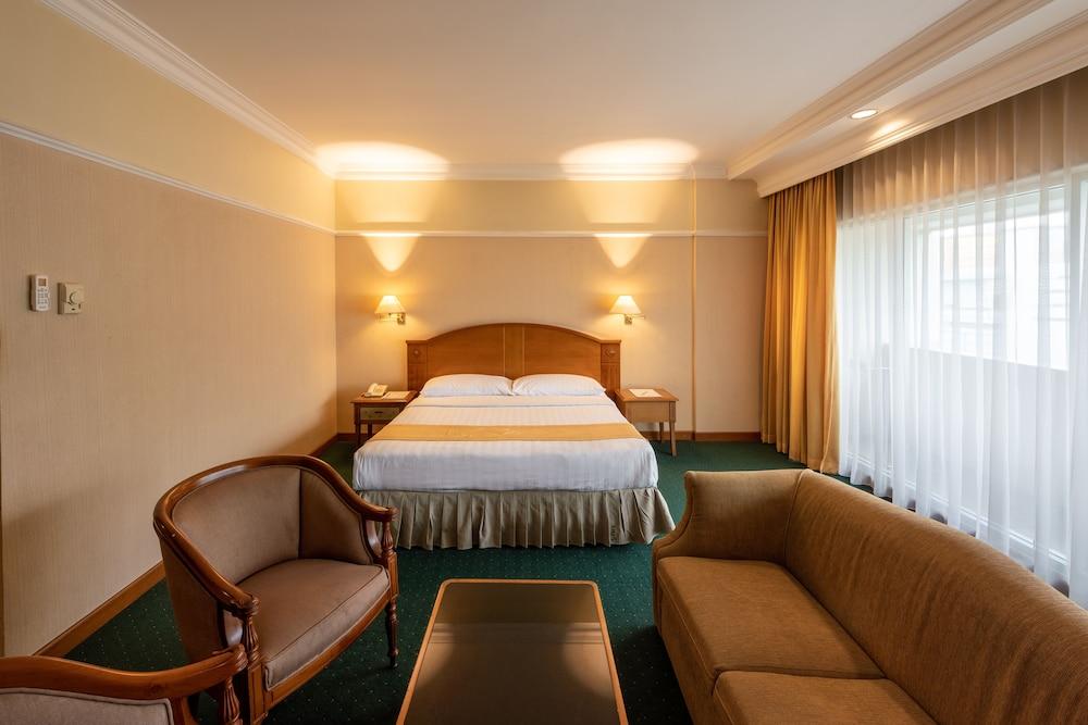 Hotel Marcopolo Jakarta Exterior foto